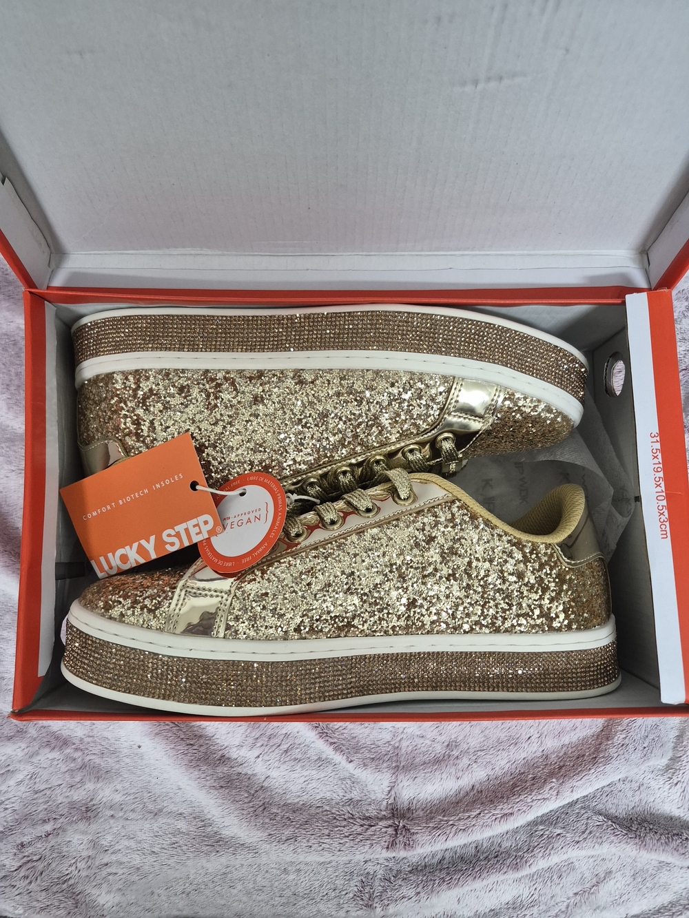 Lucky Step Women's Gold Glitter Platform Sneakers